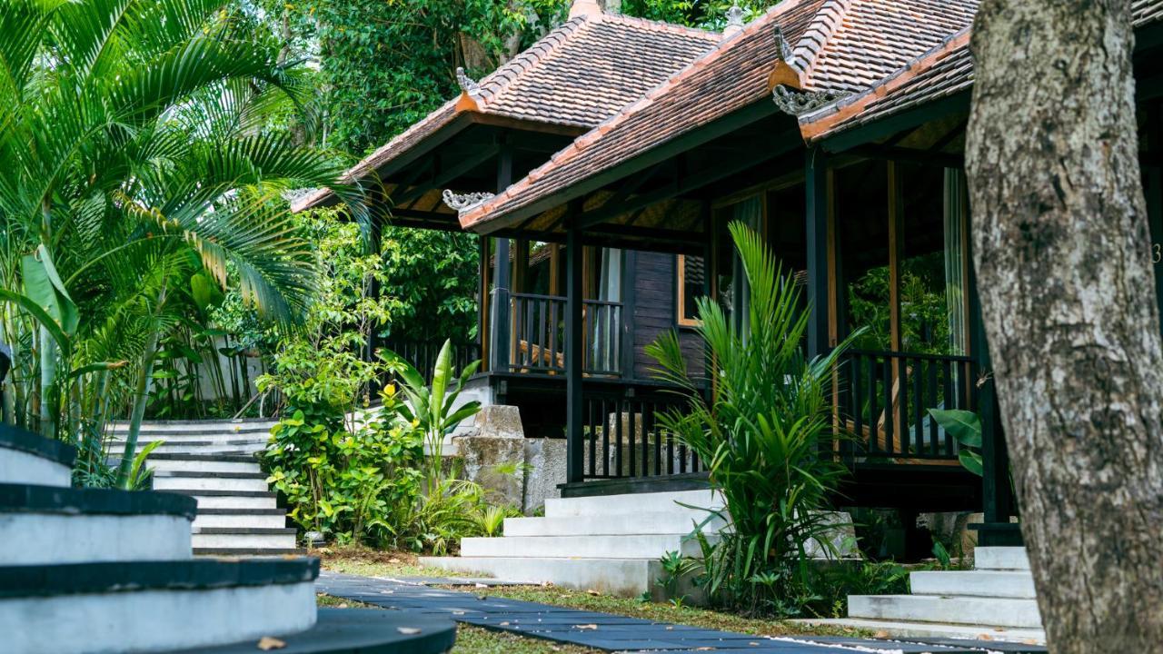 Onaya Bali Resort - Adults Only อูลูวาตู ภายนอก รูปภาพ