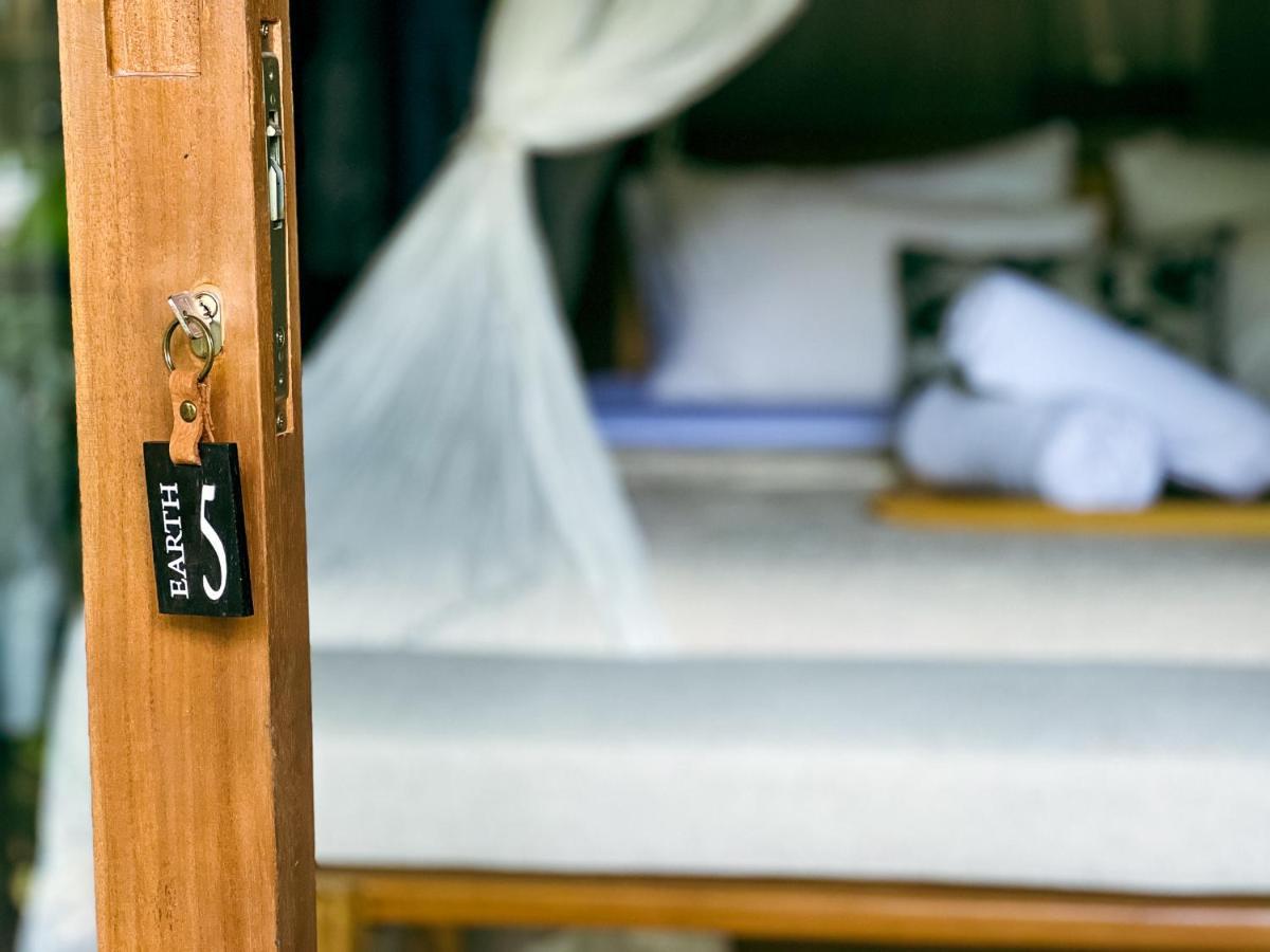 Onaya Bali Resort - Adults Only อูลูวาตู ภายนอก รูปภาพ